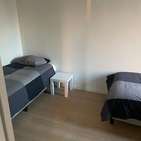 Apartment In Heart Of Brussel City With Balcony View Exterior photo