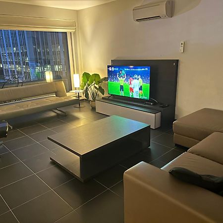 Apartment In Heart Of Brussel City With Balcony View Exterior photo